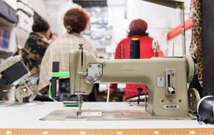 Si inaugura laboratorio sartoriale presso la Casa di Zaccheo a Mesagne