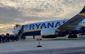 Ennesimo problema per Ryanair: il Brindisi-Londra costretto al rientro da un’anomalia alla strumentazione di bordo