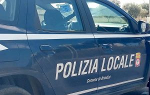 Sigilli a un impianto sportivo di Brindisi: presunti abusi edilizi nel mirino della Procura