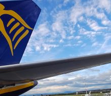 Rayanair lancia l’operativo per l’estate 2026 a Bari e Brindisi