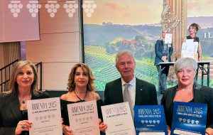 Cantine Due Palme premiata alla Festa dei 5 Grappoli di Bibenda 2025