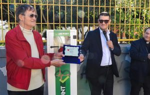 Il Casale è cardioprotetto: il defibrillatore dell’Ass. Batti un Colpo è in Via Bafile