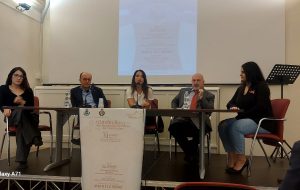 Sala gremita a Mesagne per l’incontro sulla prevenzione del tumore al seno