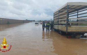 Maltempo su Brindisi: allagamenti, incidenti e disagi alla circolazione