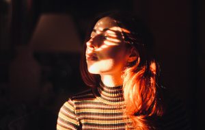 Venerdì 20 dicembre LAURYYN in concerto al laboratorio urbano Movimenti di Brindisi