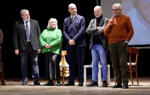 Il Presidente Emiliano al Teatro Verdi per l’evento conclusivo del progetto “Il Dono a Scuola”