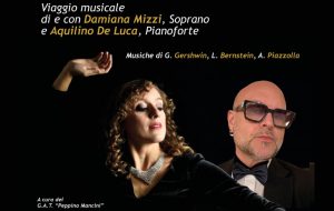“Sing and glitter to love”, Damiana Mizzi e Aquilino De Luca inaugurano il cartellone di Katharà
