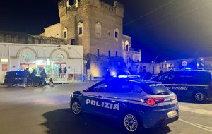 Controlli straordinari interforze a Mesagne: sequestrati hashish e cocaina