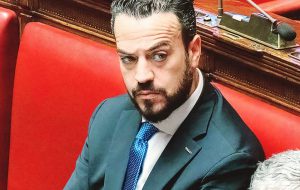 Dema, Donno (M5S): “al fianco dei lavoratori, Governo dia risposte subito”