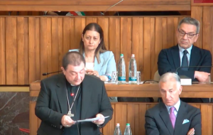 Svolto il Consiglio Comunale straordinario per la commemorazione di Papa Francesco