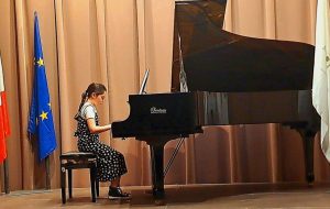 Giovanissima pianista brindisina si aggiudica il primo premio al 16° concorso musicale internazionale di Francavilla Fontana