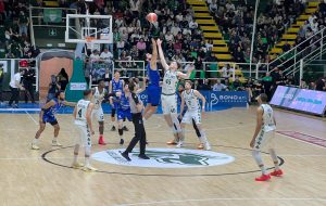 Zampata Valtur: espugnata Avellino per regalarsi il secondo turno play-in