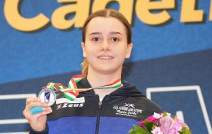 Carola Calogiuri è vice campionessa italiana Under 17 di Spada