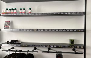 Brindisi, furto con scasso al Vitastrong Store: danni ingenti al punto vendita simbolo di un progetto giovane e radicato nel territorio