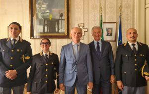 Il Prefetto Carnevale saluta l’ingresso di tre nuovi funzionari nella Questura di Brindisi