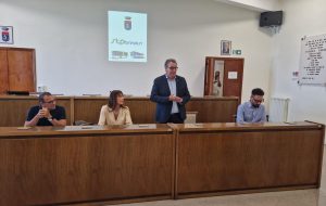 Potenziato il servizio di trasporto pubblico estivo a Carovigno: nuove fermate e più corse serali per la sicurezza e la mobilità sostenibile.