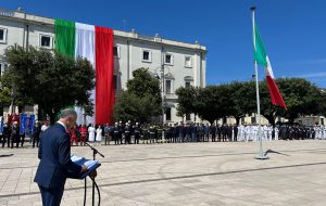 79° anniversario della fondazione della Repubblica: grande partecipazione alla cerimonia di Piazza Santa Teresa