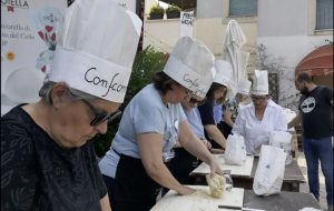 ConfCommercio: a Mesagne prosegue il corso di orecchiette