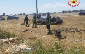 Incidente sulla provinciale Oria-Manduria: tre feriti, intervengono i Vigili del Fuoco