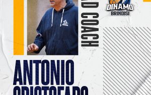 Coach Antonio Cristofaro guiderà la Dinamo per altre due stagioni