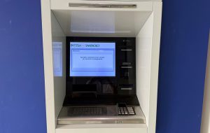 Il Sindaco Allegrini diffida la Banca Intesa Sanpaolo: “Ripristinate subito il Bancomat di San Michele Salentino”