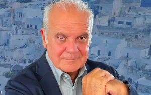 Mauro Mazza presenta il suo nuovo romanzo in Puglia: doppio appuntamento a Brindisi e Ostuni