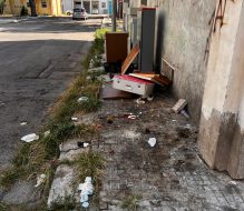 Sopralluogo della Commissione Ambiente tra il degrado e le erbacce del rione Paradiso: “Il Sindaco intervenga”