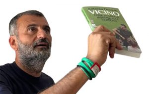 Antonio Decaro presenta a Carovigno il libro “Vicino”
