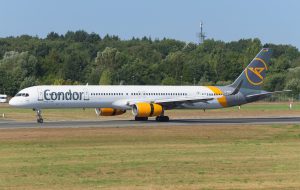 Paura in volo: motore in fiamme, Airbus Condor atterra d’emergenza a Brindisi