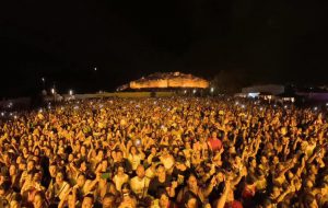 Ostuni, grande successo per il concerto di Anna all’Arena Bianca