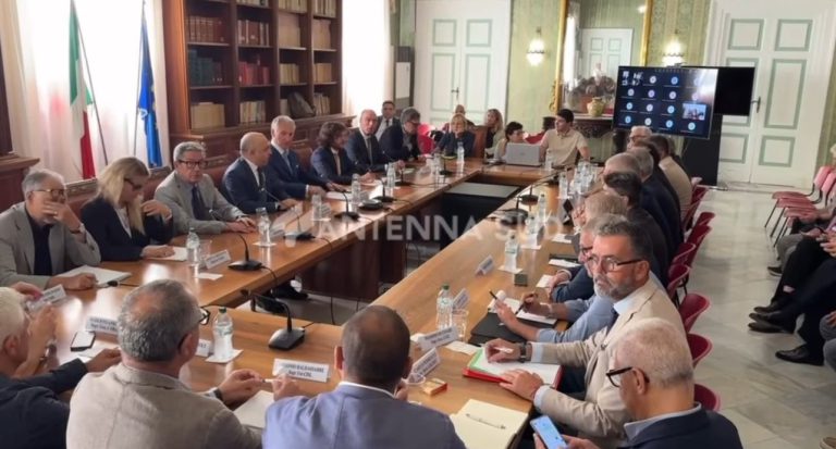 Tavolo decarbonizzazione, CGIL: “Si lavori per accelerare l’avvio dei progetti di reindustrializzazione”