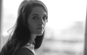 Alice Butaud al Mediaporto di Brindisi con “La vita comincia alle medie”
