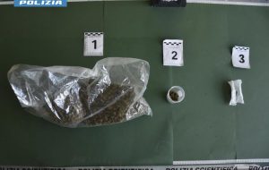 In casa 400 grammi di erba: arrestato spacciatore brindisino