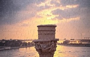 Maltempo: scuole chiuse in molti Comuni del Brindisino, resta il nodo del capoluogo