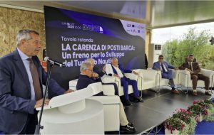 Al Salone Nautico di Puglia ci si interroga sulla carenza di posti-barca