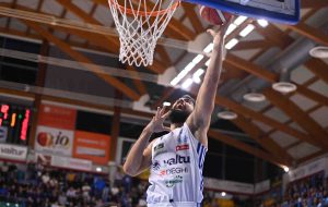 Avellino-Valtur Brindisi: anticipo domenicale delle ore 12:30 in diretta Raisport. Vildera: “Umiltà e consapevolezza”