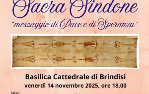 Brindisi accoglie una copia a grandezza naturale della Sacra Sindone: fede, cultura e spiritualità nella Basilica Cattedrale