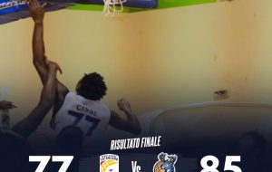 Colpo esterno della Dinamo: vittoria pesantissima a Catanzaro per 85-77