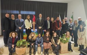 Una luce contro la guerra, fa tappa a Brindisi la Fiaccola della pace