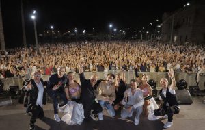 Brindisi, Notte di Capodanno in piazza con Ciccio Riccio