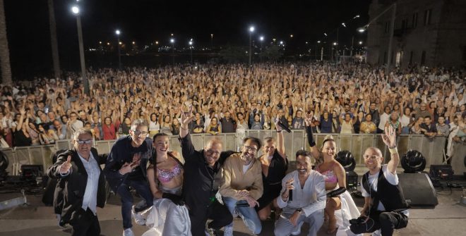 Brindisi, Notte di Capodanno in piazza con Ciccio Riccio