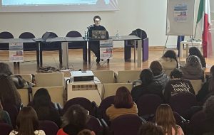 Prosegue il percorso formativo “Oltre i confini – comprendere e gestire i percorsi dei cittadini stranieri e dei richiedenti asilo”