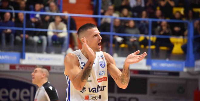 Dal -17 al successo finale, Valtur Brindisi scaccia i fantasmi e torna alla vittoria