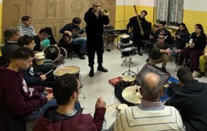 La musica è davvero di tutti: a Fasano l’incontro-laboratorio con il trombettista Fabrizio Bosso