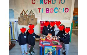 L’I.C. Commenda di Brindisi aderisci alla campagna “Cancro Io Ti Boccio”