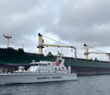 Brindisi, sequestrata nave con 33mila tonnellate di ferro: aggirate le sanzioni Ue contro la Russia