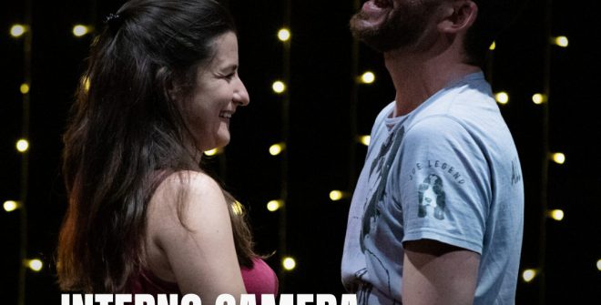 “Interno camera: storia di noi due” al Teatro Kopo: in scena sabato 28 febbraio e domenica 1 marzo