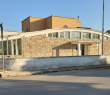 Carovigno: al via il recupero dell’ex scuola dell’infanzia di Serranova, nascerà un Centro Servizi per il Contrasto alla Povertà