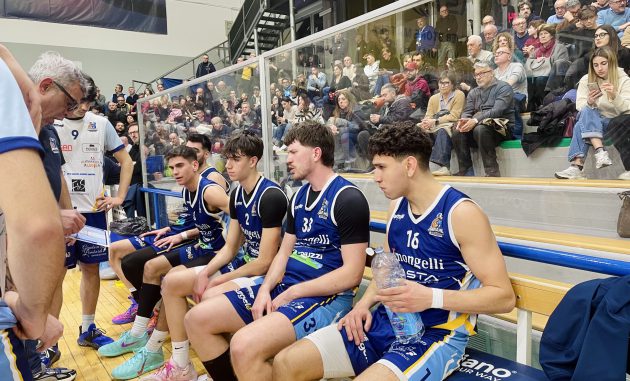 La Dinamo Brindisi cede al PalaSassi contro la Virtus Matera