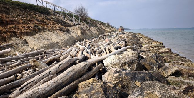 Brindisi, dove i crolli non fanno rumore. Di Ida Santoro